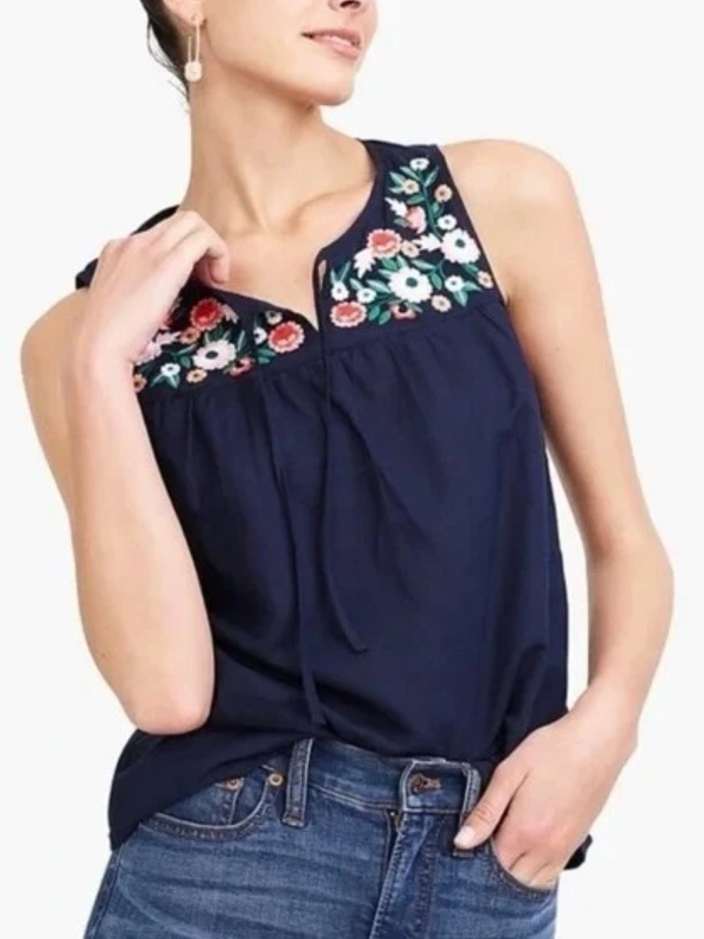 J. CREW Linen Blend Embroidered Floral Navy Blue Tie Sleeveless Top, Size XS NWT